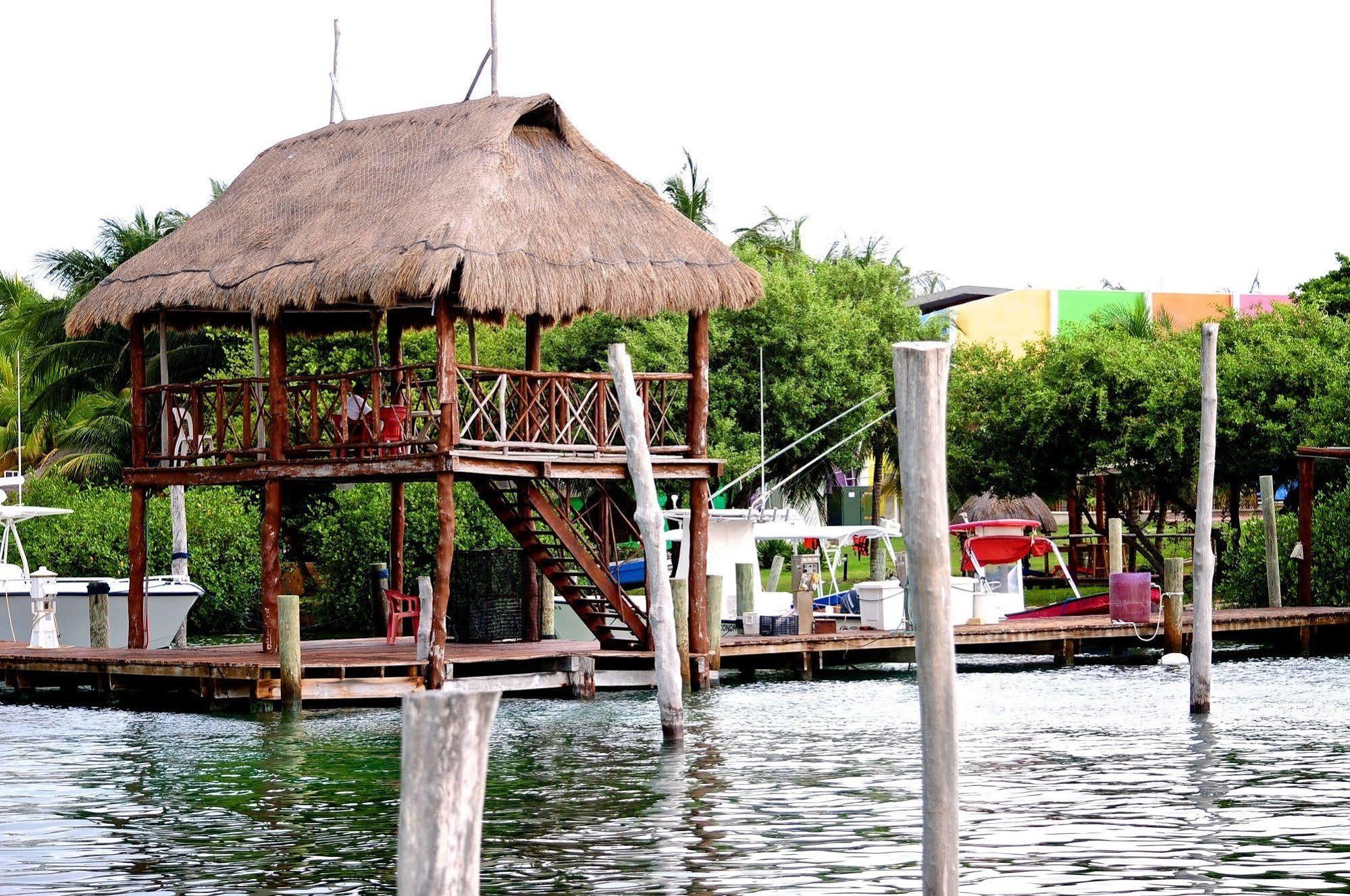 Marina Paraiso Isla Mujeres Hotel Dış mekan fotoğraf