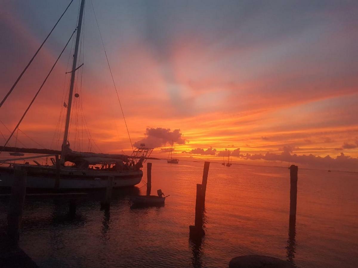 Marina Paraiso Isla Mujeres Hotel Dış mekan fotoğraf